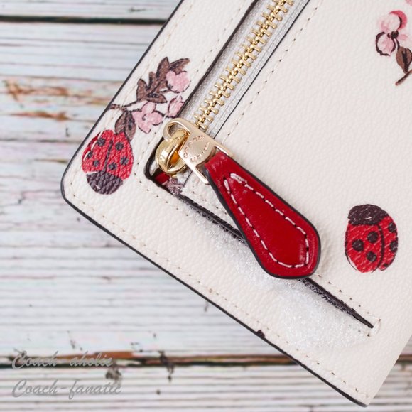NWT Coach Slim Wallet With Ladybug Floral Print in Chalk Multi - Picture 5 of 8